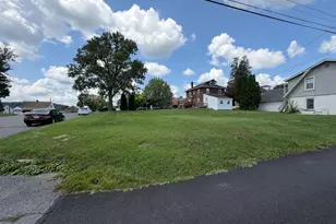 1537 Gregg Ave, Reading, PA 19607 - Photo 11