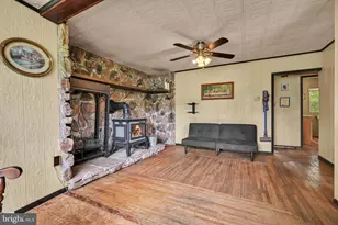 139 Old State Rd, Reading, PA 19606 - Photo 5