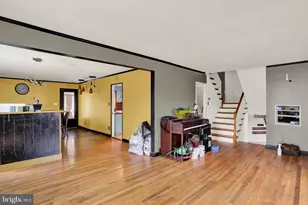 906 N 25th St, Reading, PA 19606 - Photo 5