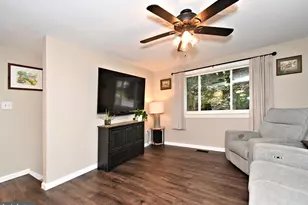 3600 Orchard Ct, Reading, PA 19606 - Photo 9