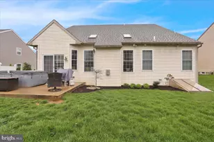 1004 Helm Ln, Reading, PA 19605 - Photo 35
