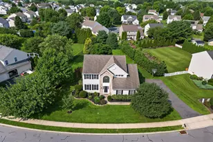 49 Pennwood Dr, Morgantown, PA 19543 - Photo 3