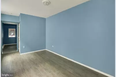 526 N 10th Street, Reading, PA 19604 - Photo 9