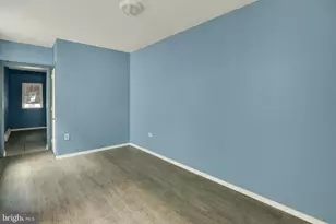 526 N 10th St, Reading, PA 19604 - Photo 9