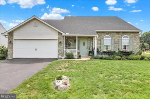 2401 John Henry Dr, Sinking Spring, PA 19608 - Photo 1