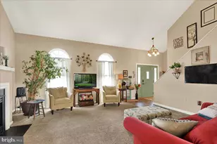2401 John Henry Dr, Sinking Spring, PA 19608 - Photo 9
