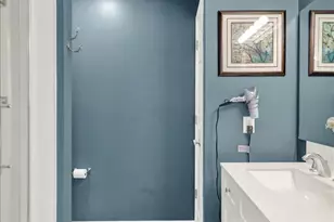 2401 John Henry Dr, Sinking Spring, PA 19608 - Photo 23