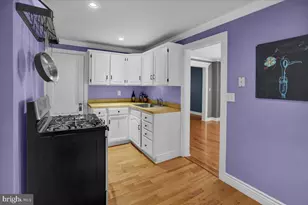 2411 Fairview Ave, Reading, PA 19606 - Photo 7