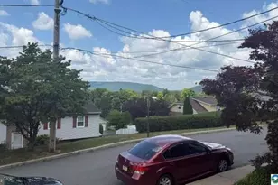 35 Grandview Ter, Hamburg, PA 19526 - Photo 3