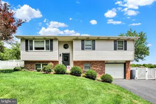 709 Canal Rd, Womelsdorf, PA 19567 - Photo 1