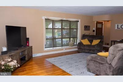 923 N 25th Street, Reading, PA 19606 - Photo 5