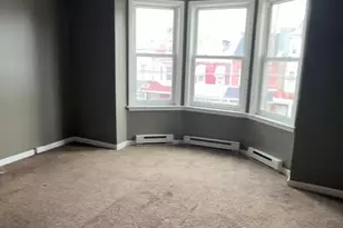 1035 N 10th St, Reading, PA 19604 - Photo 3