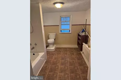 210 S 11th Street, Reading, PA 19602 - Photo 15