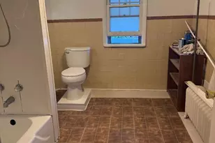 210 S 11th St, Reading, PA 19602 - Photo 15