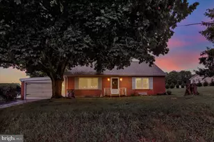 5877 Berne Rd, Mohrsville, PA 19541 - Photo 3