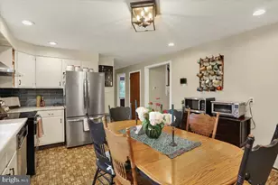 5877 Berne Rd, Mohrsville, PA 19541 - Photo 11