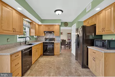 229 Sunrise Road, Reading, PA 19606 - Photo 21