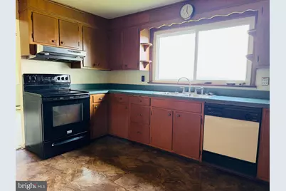 1708 County Line, Bechtelsville, PA 19505 - Photo 3
