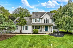7 Ohlinger Dr, Fleetwood, PA 19522 - Photo 1