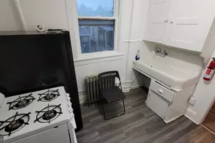 324 Spring St, Reading, PA 19601 - Photo 11