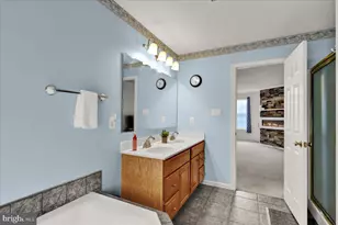 11 Fallowfield Cir, Shillington, PA 19607 - Photo 17