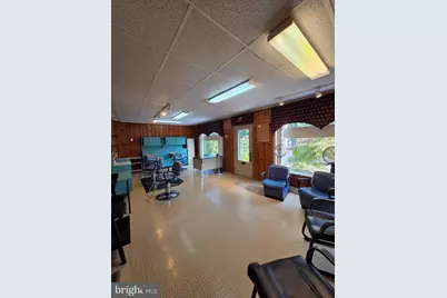 2132 Noble Street, Reading, PA 19609 - Photo 5