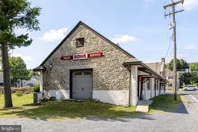 381 W Penn Avenue, Robesonia, PA 19551 - Photo 17