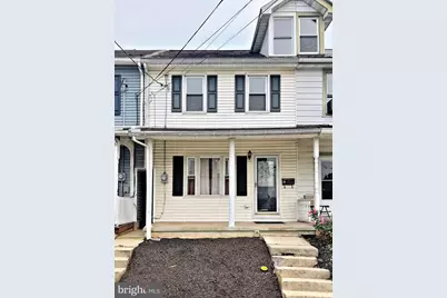 28 W Smith Street, Topton, PA 19562 - Photo 1