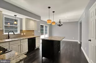 222 Bainbridge Cir, Reading, PA 19608 - Photo 11