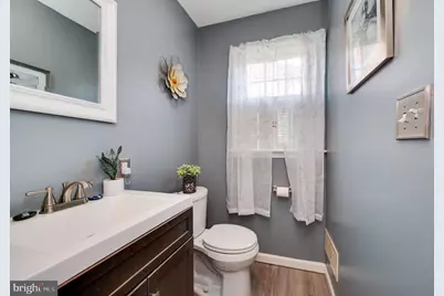 105 E 35th Street, Reading, PA 19606 - Photo 21