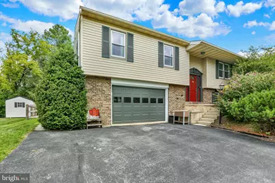 809 Evergreen Drive, Reading, PA 19610 - Photo 1