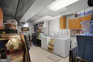1317 Lorraine Rd, Reading, PA 19604 - Photo 35