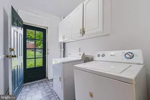 2129 Spring St, West Lawn, PA 19609 - Photo 19
