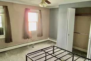 527 S 10th St, Reading, PA 19602 - Photo 17