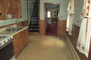 527 S 10th St, Reading, PA 19602 - Photo 5