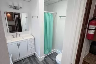 834 Centre Ave, Reading, PA 19601 - Photo 5