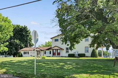 7663 Lancaster Avenue, Myerstown, PA 17067 - Photo 9