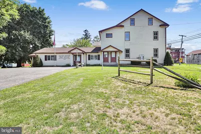 7663 Lancaster Avenue, Myerstown, PA 17067 - Photo 3