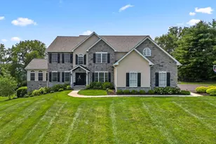 54 Glen Oley Dr, Reading, PA 19606 - Photo 3
