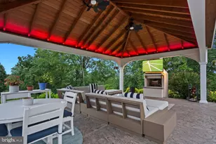 54 Glen Oley Dr, Reading, PA 19606 - Photo 17