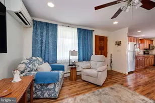 875 Columbia Ave, Sinking Spring, PA 19608 - Photo 9