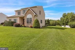 409 E Penn St, Topton, PA 19562 - Photo 5