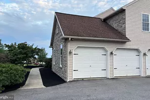 49 Augusta Ln, Fleetwood, PA 19522 - Photo 9
