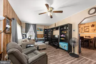 1834 N Main St, Bechtelsville, PA 19505 - Photo 5