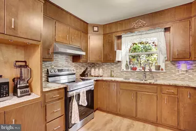 3539 Freemont Street, Reading, PA 19605 - Photo 5