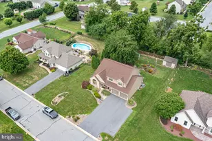 328 W Walnut Tree Dr, Blandon, PA 19510 - Photo 43