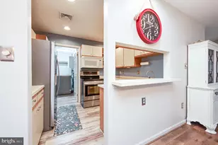 2001 Meadow Glen, Wyomissing, PA 19610 - Photo 11