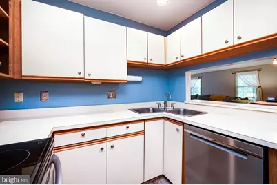 2001 Meadow Glen, Wyomissing, PA 19610 - Photo 15
