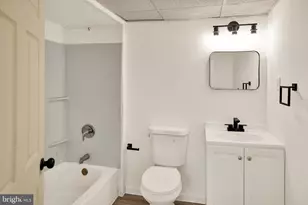 226 S 4th St, Reading, PA 19602 - Photo 13