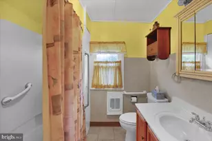 37 Harman Rd, Reading, PA 19606 - Photo 15